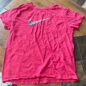 Girls Nike size Large Tshirt